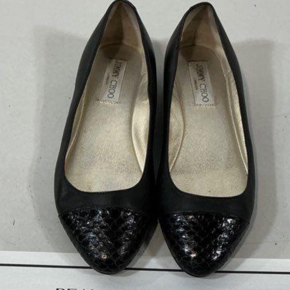 Women’s Jimmy Choo Black Leather Ballet Flats with Reptile Cap Toe Size 37